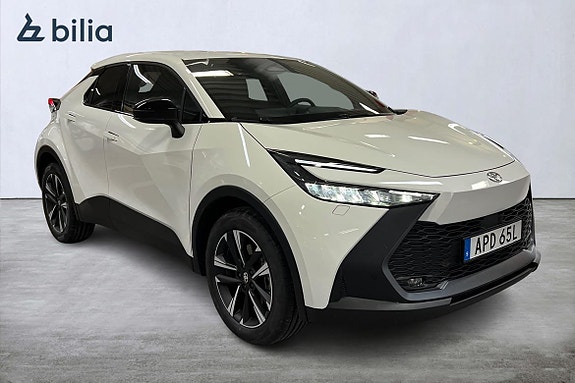 Toyota C-HR 18 of 19