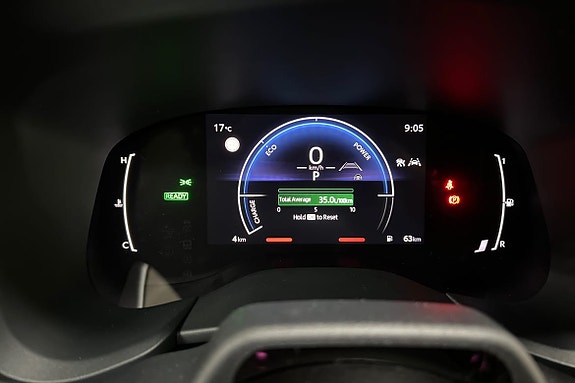 Toyota Aygo X 8 of 21