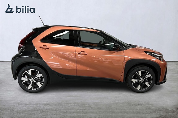 Toyota Aygo X 10 of 21