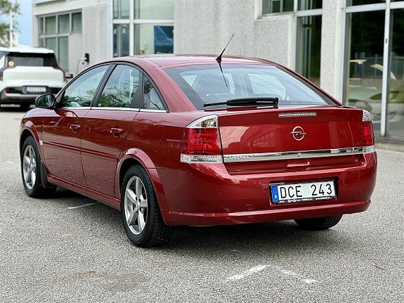 Opel Vectra 10 of 12