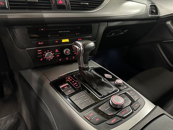 Audi A6 12 of 15