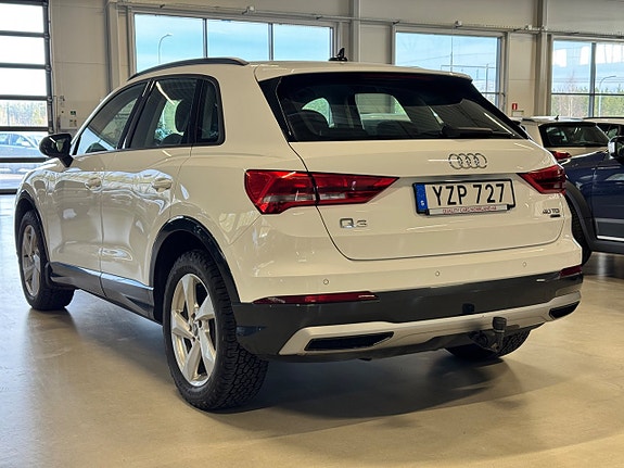 Audi Q3 6 of 21