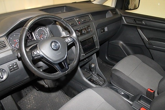 Volkswagen Caddy 2 of 5