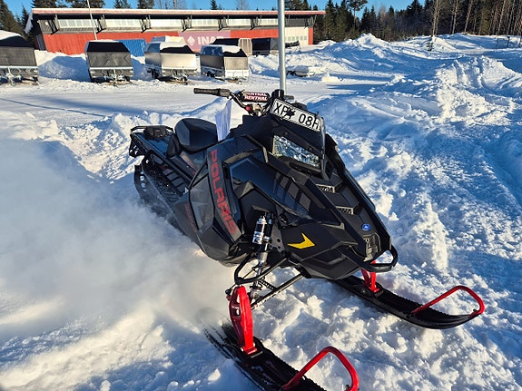 Polaris 850  PRO-RMK 146