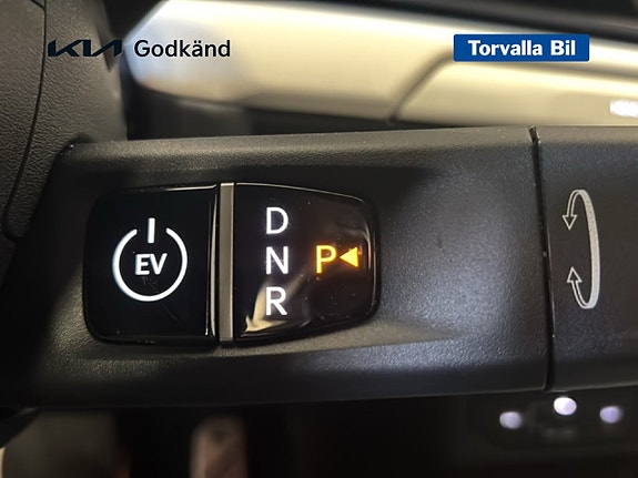Kia EV4 12 of 14