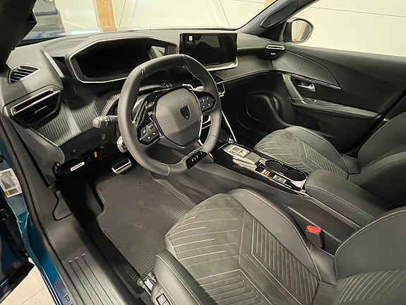 Peugeot 2008 10 of 19
