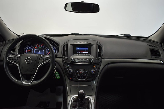Opel Insignia 8 of 22