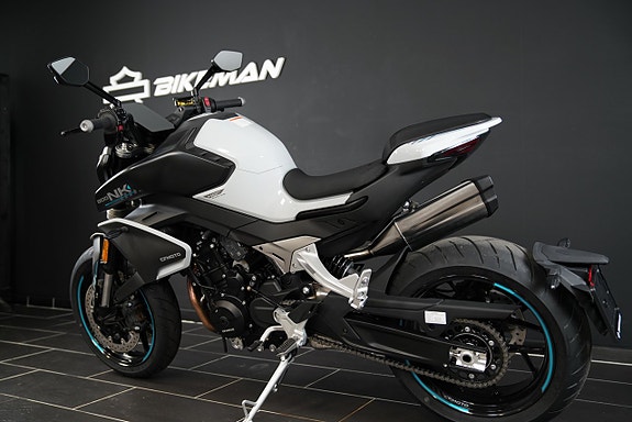 CFMOTO 800NK 6 of 14