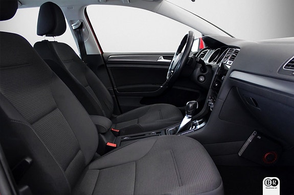 Volkswagen Golf VII 5 of 14