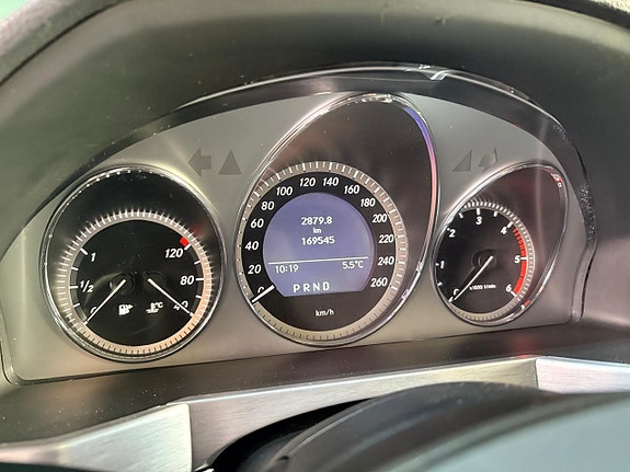 Mercedes-Benz GLK220 12 of 20
