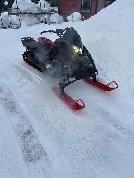 Polaris BOOST  RMK KHAOS 146