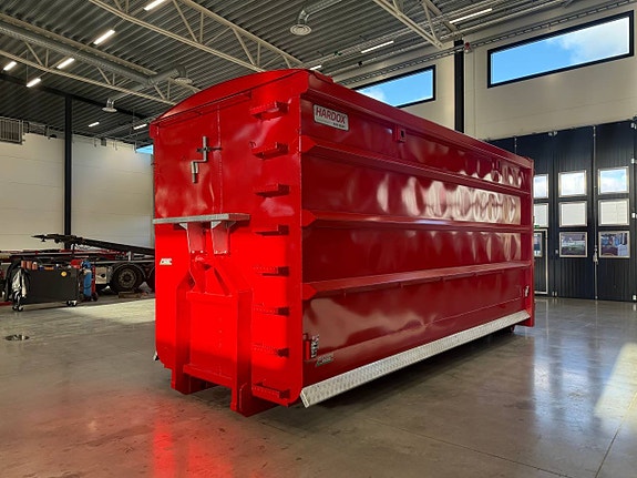 Hakarps - 38m3 skrotcontainer i Hardox 450 3/2