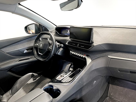 Peugeot 3008 11 of 15