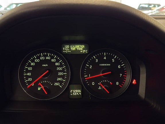 Volvo V50 6 of 16