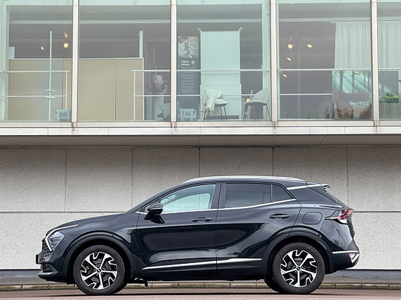 Kia Sportage 2 of 11
