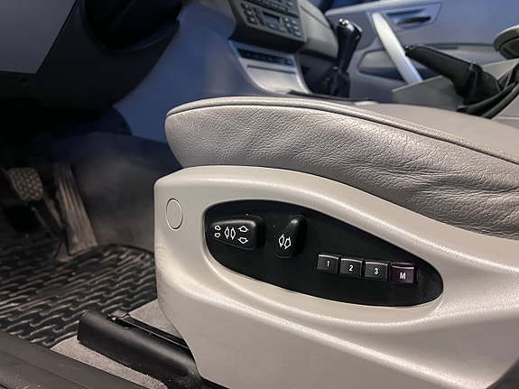 BMW X3 7 of 12