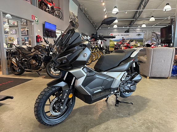 VOGE SR1 ADV 5 of 11