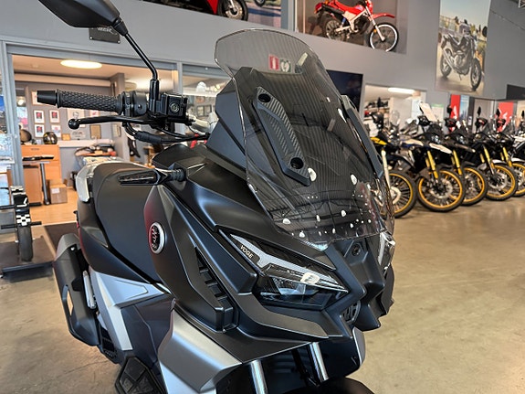 VOGE SR1 ADV 7 of 11