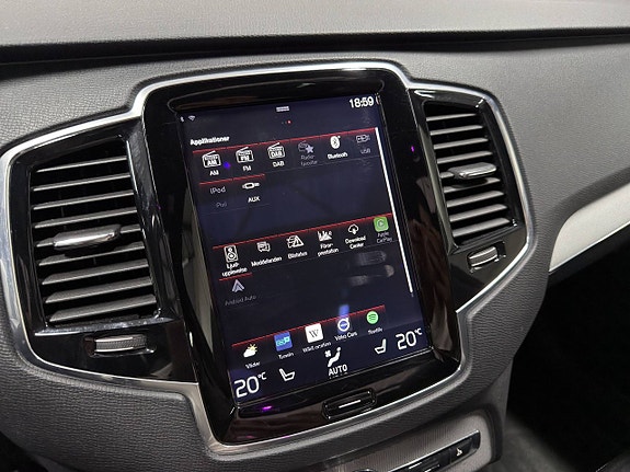 Volvo XC90 18 of 27