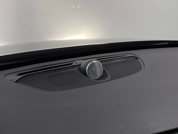 Volvo XC90 23 of 27