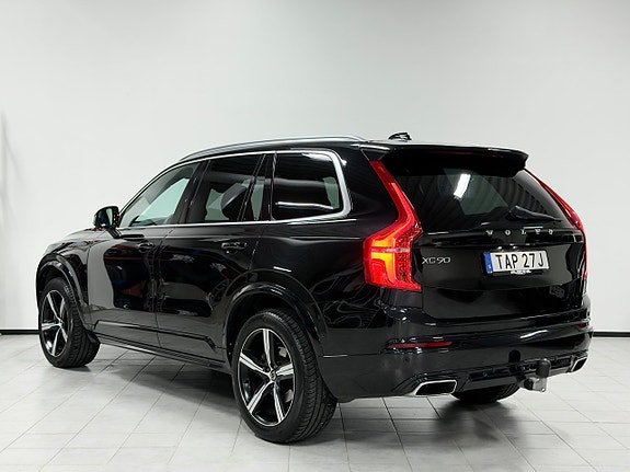 Volvo XC90 4 of 5