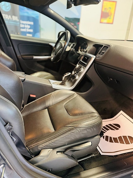 Volvo V60 20 of 21