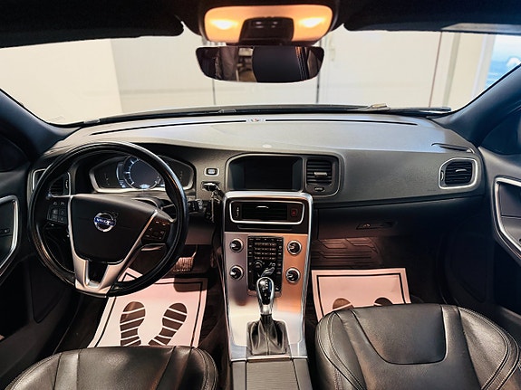 Volvo V60 16 of 21