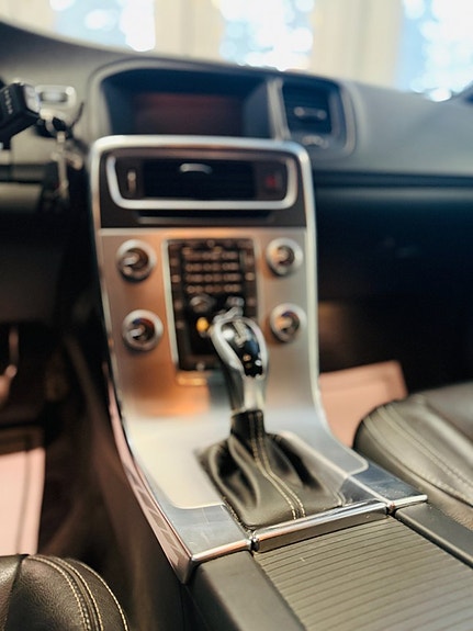 Volvo V60 18 of 21