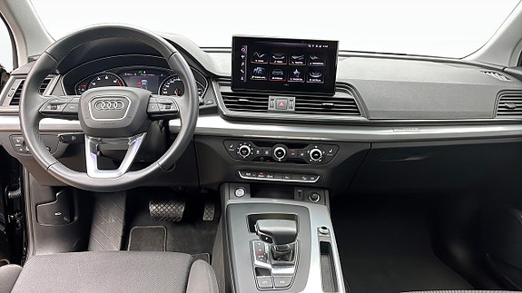Audi Q5 10 of 12