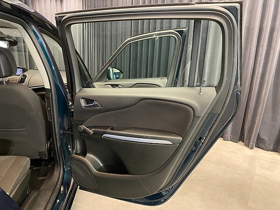 Opel Zafira Tourer 22 of 30