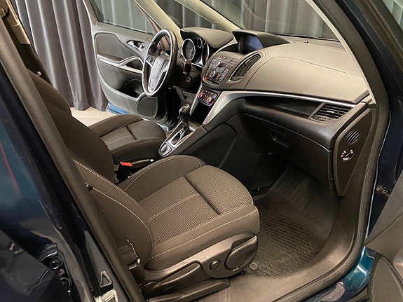 Opel Zafira Tourer 19 of 30