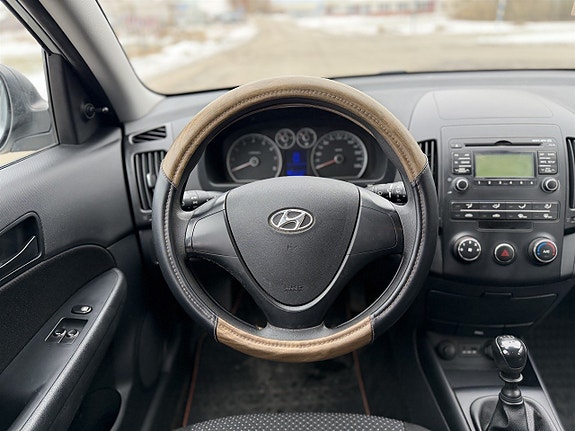 Hyundai i30 9 of 19