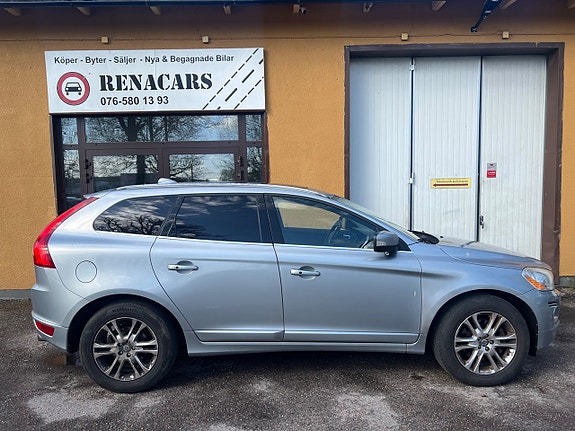 Volvo XC60 3 of 5