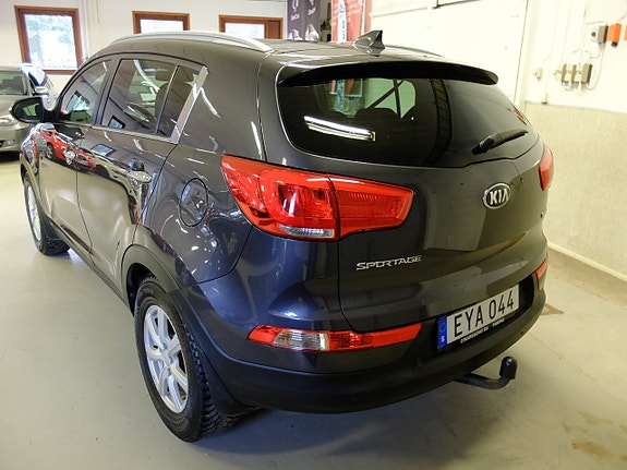 Kia Sportage 3 of 9