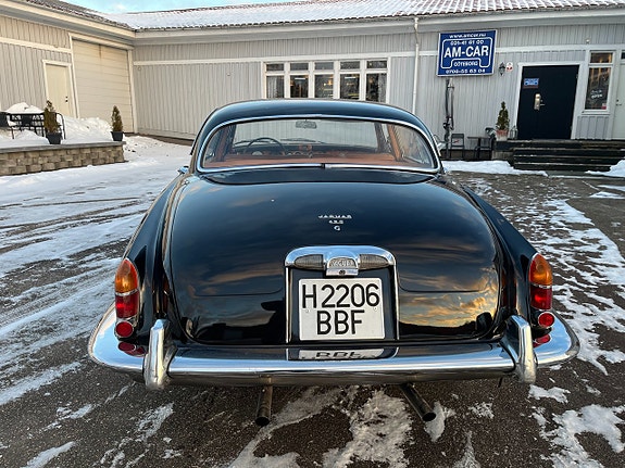 Jaguar 420 4 of 12