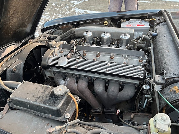 Jaguar 420 11 of 12