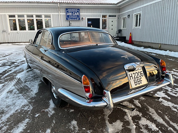 Jaguar 420 5 of 12