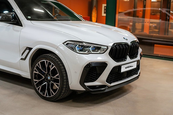 BMW X6 M 2 of 5
