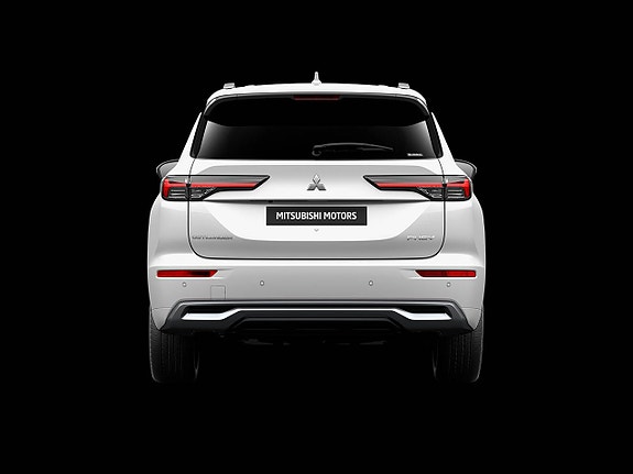 Mitsubishi Outlander 4 of 5