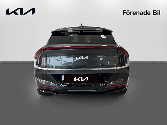 Kia EV6 5 of 16