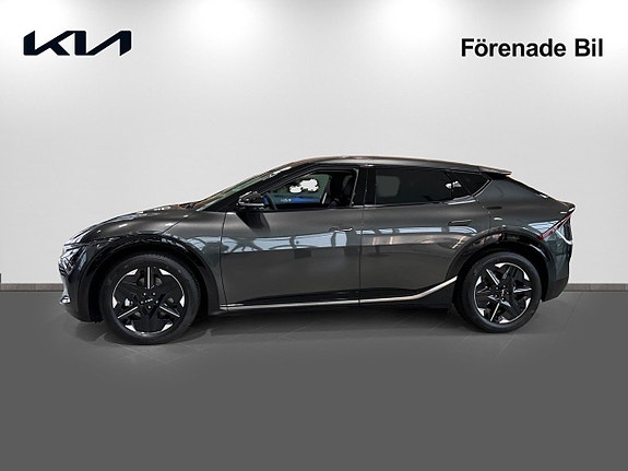 Kia EV6 3 of 16