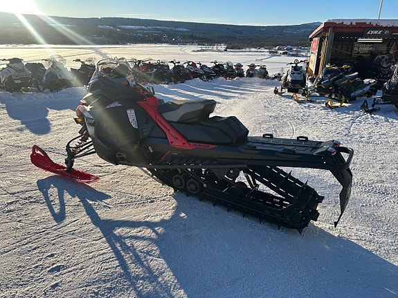 Lynx Xterrain RE 900 Ace Turbo R -26 4 of 5