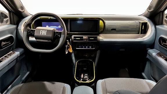 Fiat Grande Panda 4 of 5