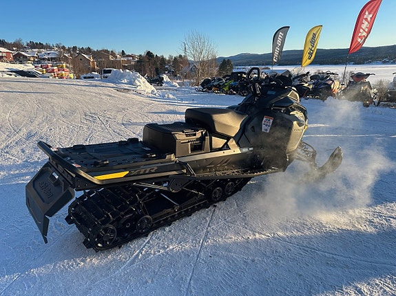 Ski-Doo Expedition Xtreme 900 Ace Turbo R -26 3 of 5