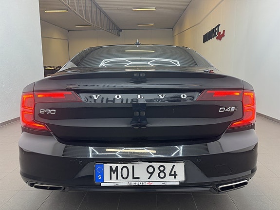 Volvo S90 6 of 18