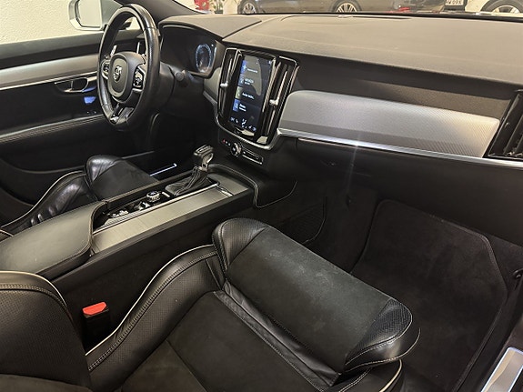 Volvo S90 12 of 18