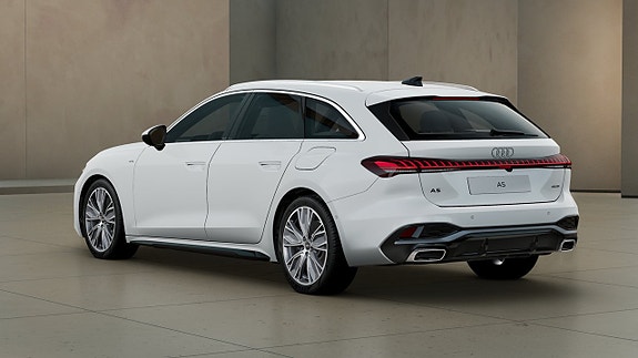 Audi A5 2 of 11