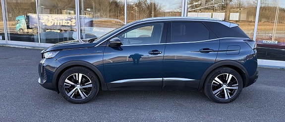 Peugeot 3008 3 of 5
