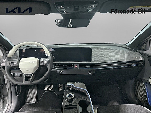 Kia EV6 2 of 21