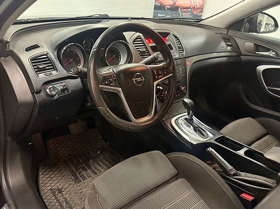Opel Insignia 10 of 26